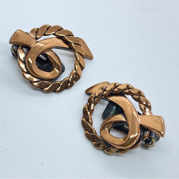 Vintage Copper Mod Clip On Earrings - Picture 3 of 8